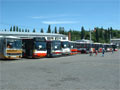 Odstavná plocha autobusů ve vozovně v Cukrovarské ulici - Den otevřených dveří 18. 6. 2005