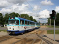 Souprava T3SU na lince č. 4 na křížení s trolejbusem - Dzirciema iela 15. 6. 2009