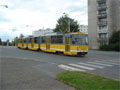 KT8D5 č. 292 na lince 1/2 u zastávky Macháčkova ve Skvrňanech 13. 8. 2005