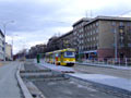 Souprava 248+249 ještě projíždí novou zastávkou Krejčíkova před radnicí ÚMO 2 - 10. 3. 2007