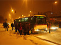 Autobus n�hradn� dopravy �. 423 u l�ka�sk� fakulty 1. 12. 2010
