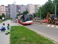 Autobus n�hradn� dopravy Solaris urbino 18 �. 547 v zast�vce Terezie Brzkov� 24. 5. 2015