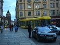 Zastavený tramvajový provoz v době odjezdu prezidenta z plzeňské radnice 4. 3. 2015